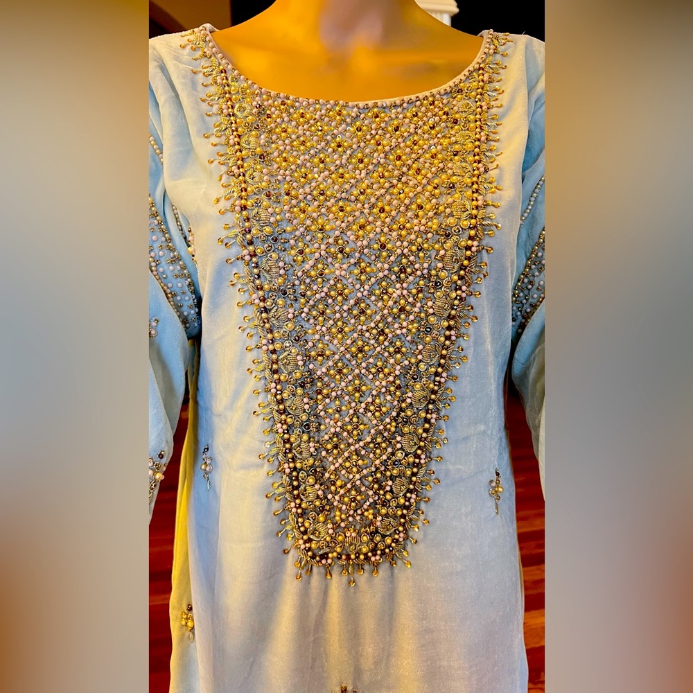 Fancy,Pakistani chiffon and velvet suit with hand made motifs work. 2 piece.